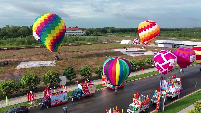 Festival khinh khí cầu lớn nhất Việt Nam lần đầu tổ chức tại Đồng Nai