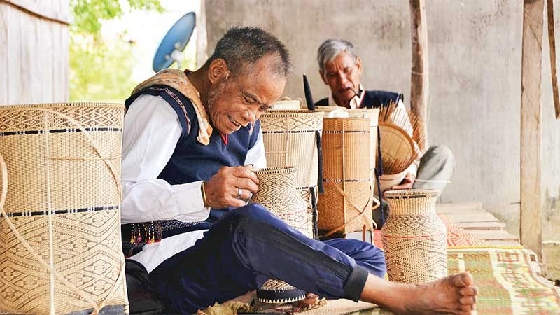 Nét đẹp văn hóa của người Ba Na ở Kgiang (Gia Lai)