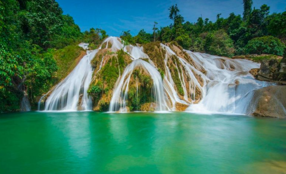 Khám phá thác Bản Ba và trải nghiệm văn hóa đặc trưng của dân tộc Tày