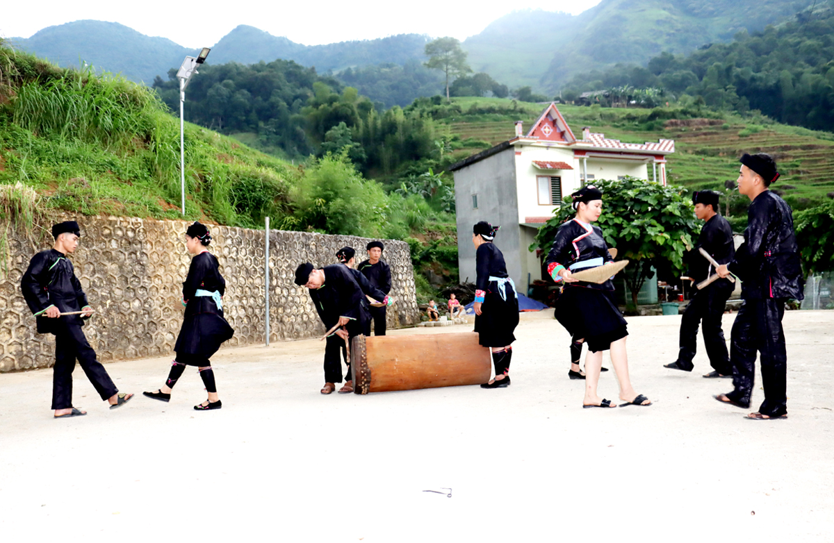 Mèo Vạc, nơi hội tụ sắc màu văn hóa các dân tộc
