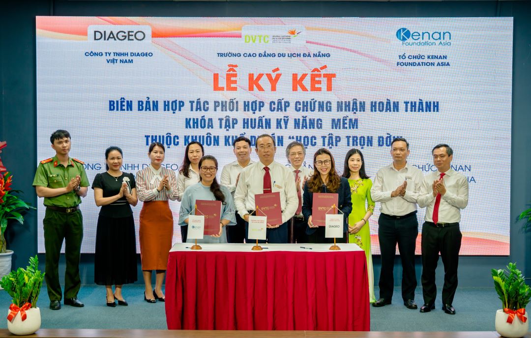 Diageo Việt Nam đánh đấu hành trình hai năm đồng hành cùng ngành Du lịch với chương trình huấn luyện “Học tập trọn đời”