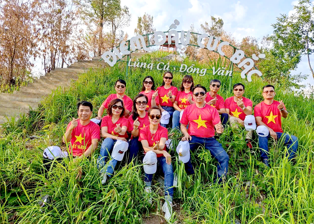 Thiêng liêng giữa đất trời Tột Bắc