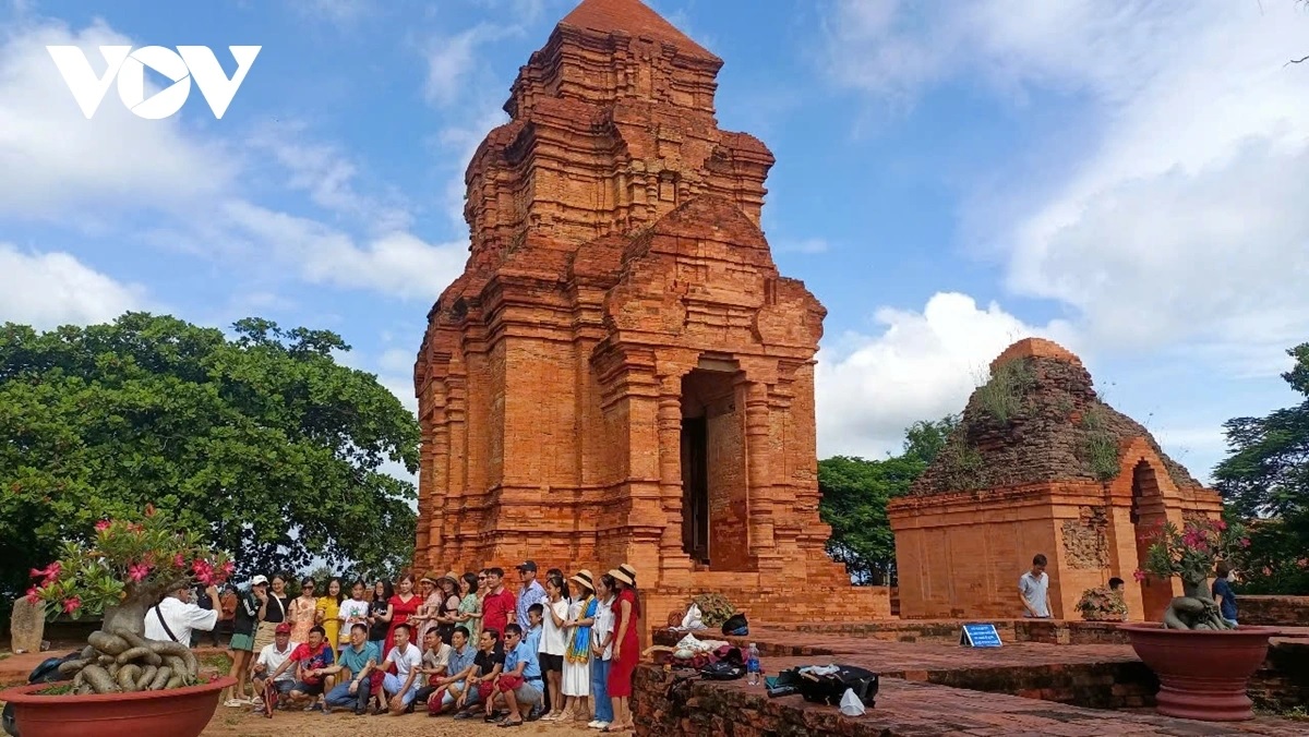 Các điểm đến vùng biển của tỉnh Lâm Đồng thu hút đông du khách