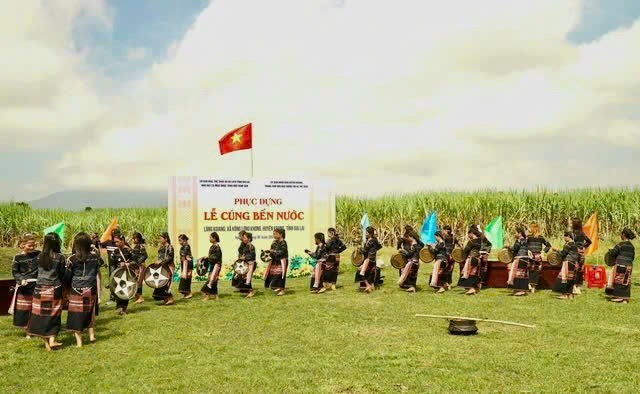 Gieo mầm văn hóa giữa đại ngàn Tây Nguyên: Mỗi mái nhà là một bảo tàng sống