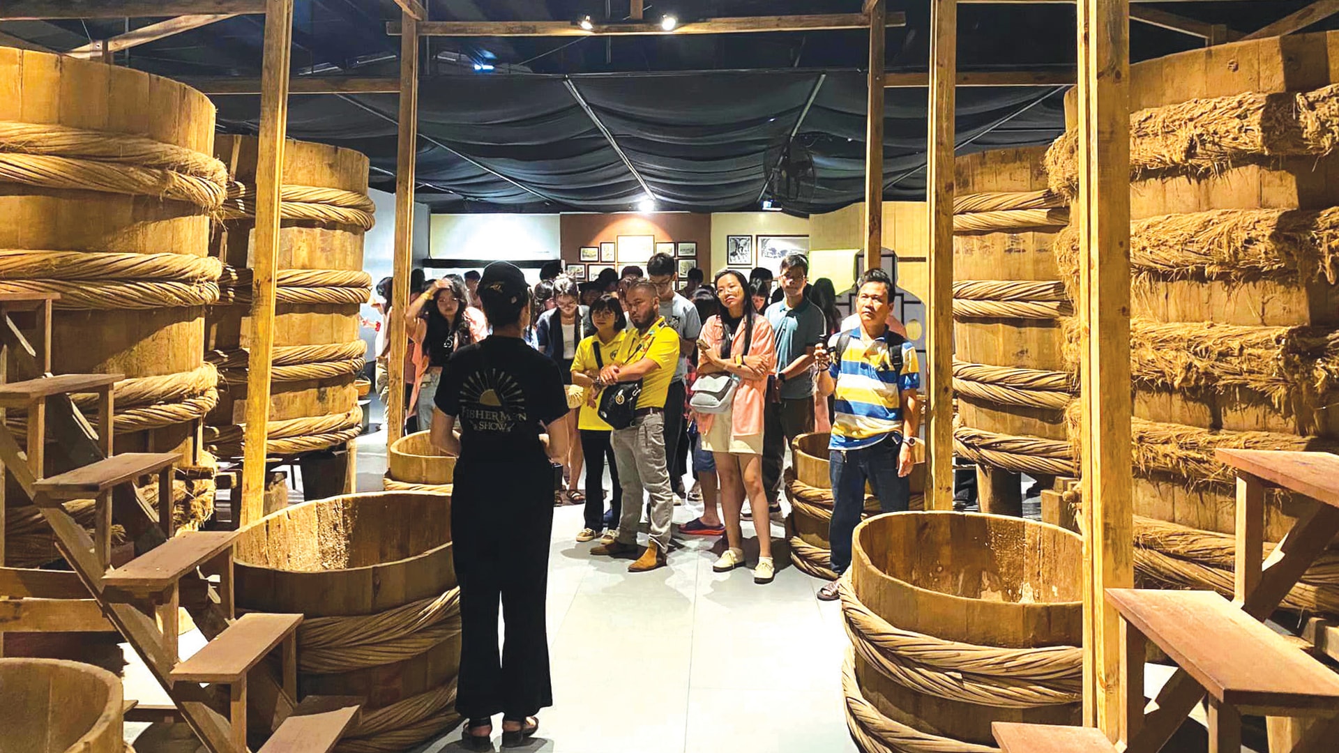 Để nước mắm Phan Thiết gắn với du lịch địa phương