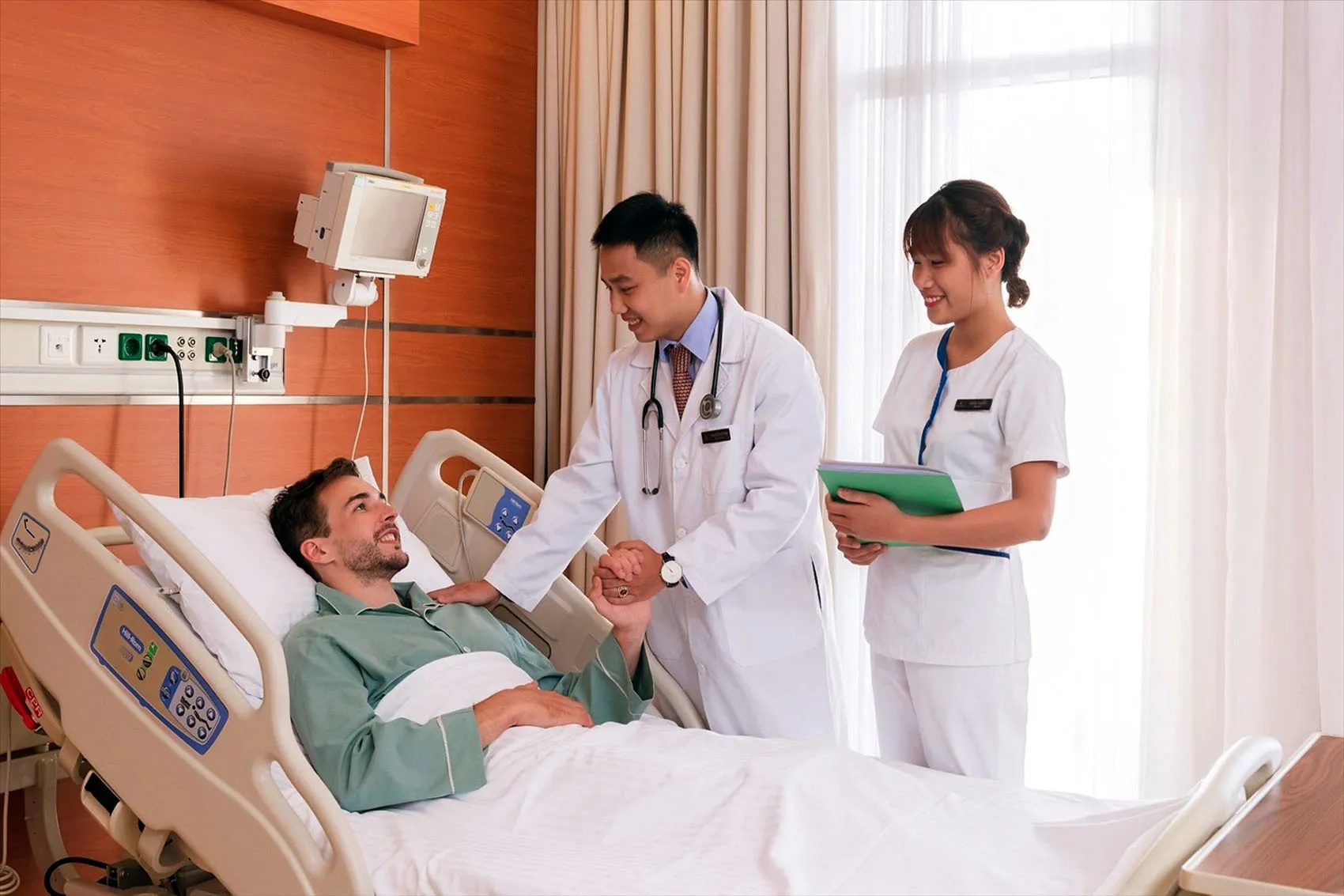 Khai thác ''mỏ vàng'' du lịch y tế để hút khách quốc tế cao cấp