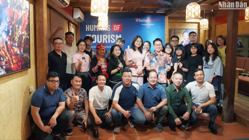 Lắng nghe những người làm du lịch kể chuyện nghề