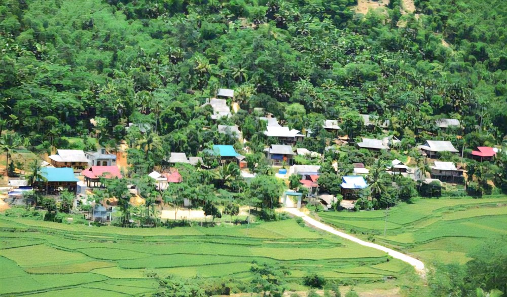 Bản Hang - Giữ hồn đại ngàn, gọi mời bước chân du khách