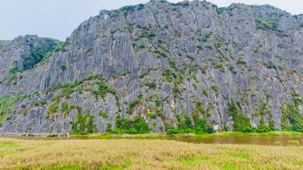 Chiêm ngưỡng ''bức tranh tự nhiên'' lớn nhất Việt Nam