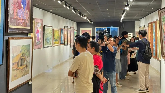 Sức hút mới của tranh lụa