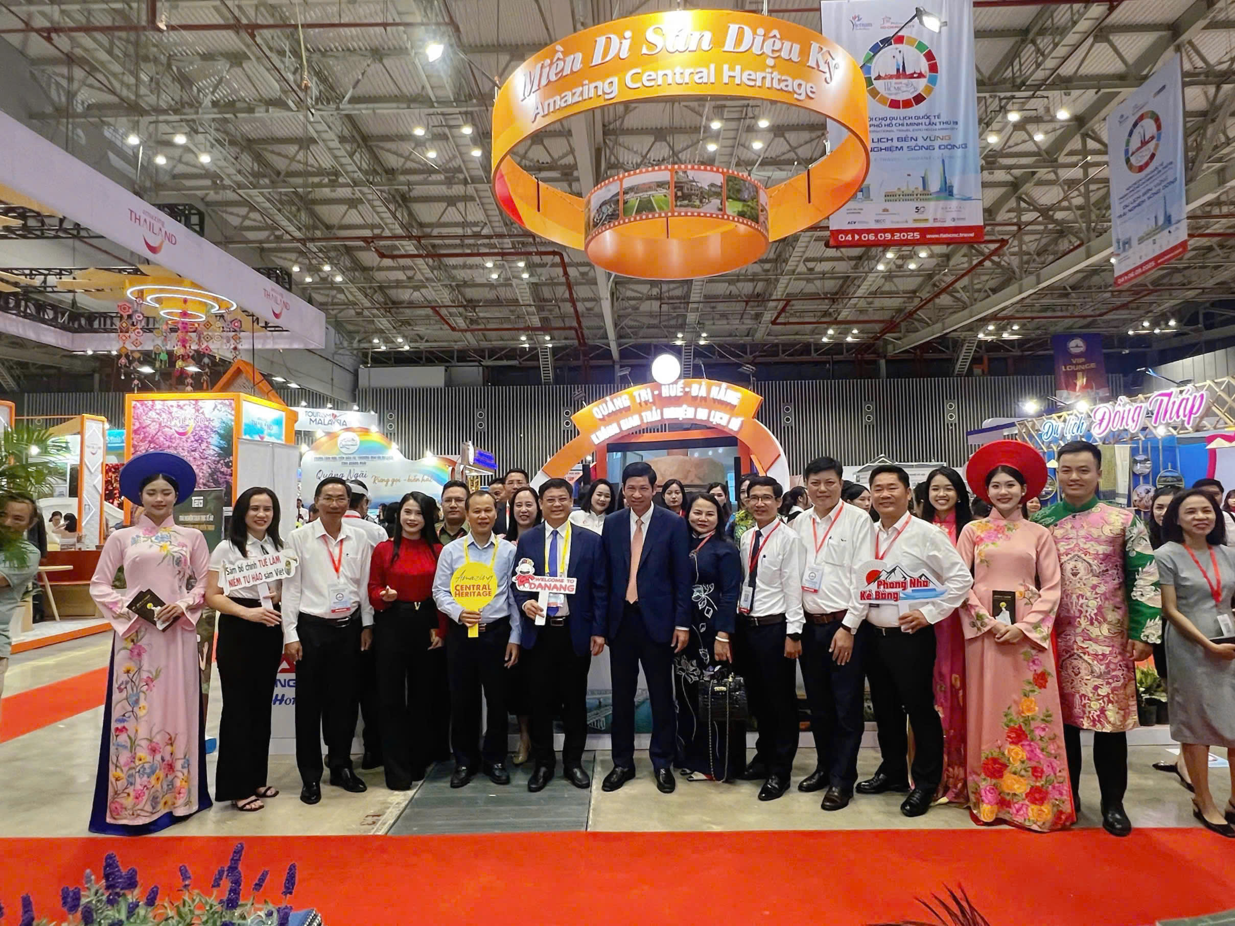 Du lịch miền Trung tạo dấu ấn tại Hội chợ ITE HCM 2025 với chủ đề “Miền di sản diệu kỳ”