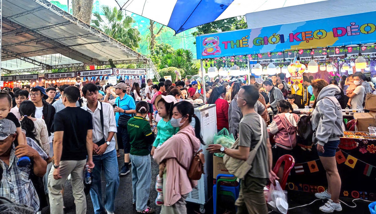 TPHCM: Du lịch vào guồng tăng tốc