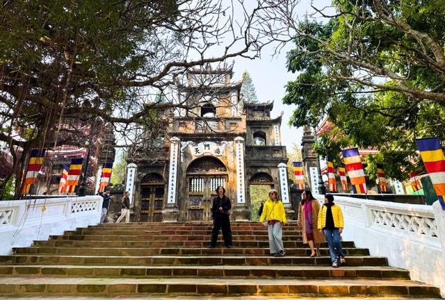 Du lịch ven đô Hà Nội: Biến ''vùng đệm xanh'' thành không gian trải nghiệm mới