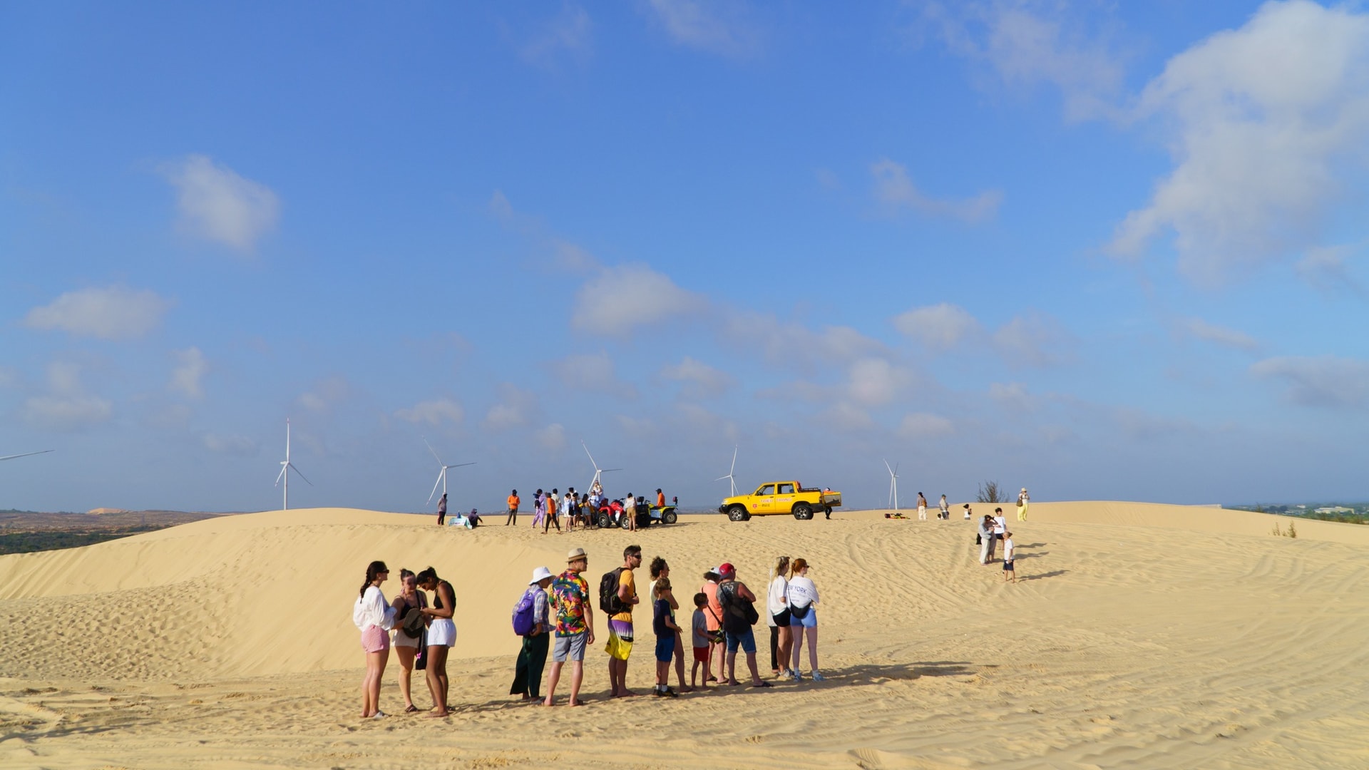 Lâm Đồng: Các khu du lịch nhộn nhịp chuẩn bị đón Tết Bính Ngọ