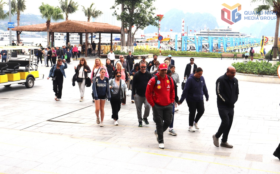 Quảng Ninh: Sức bật của ngành công nghiệp không khói