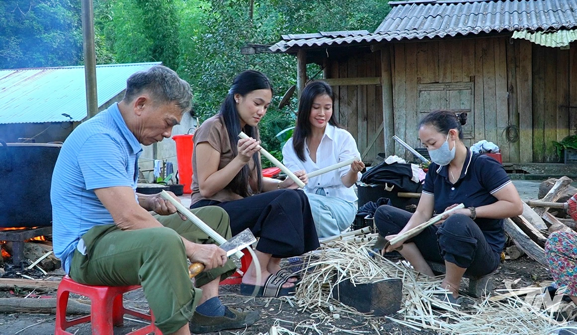 Cơm lam Tân Kỳ (Thái Nguyên): Hương vị núi rừng thu hút du khách