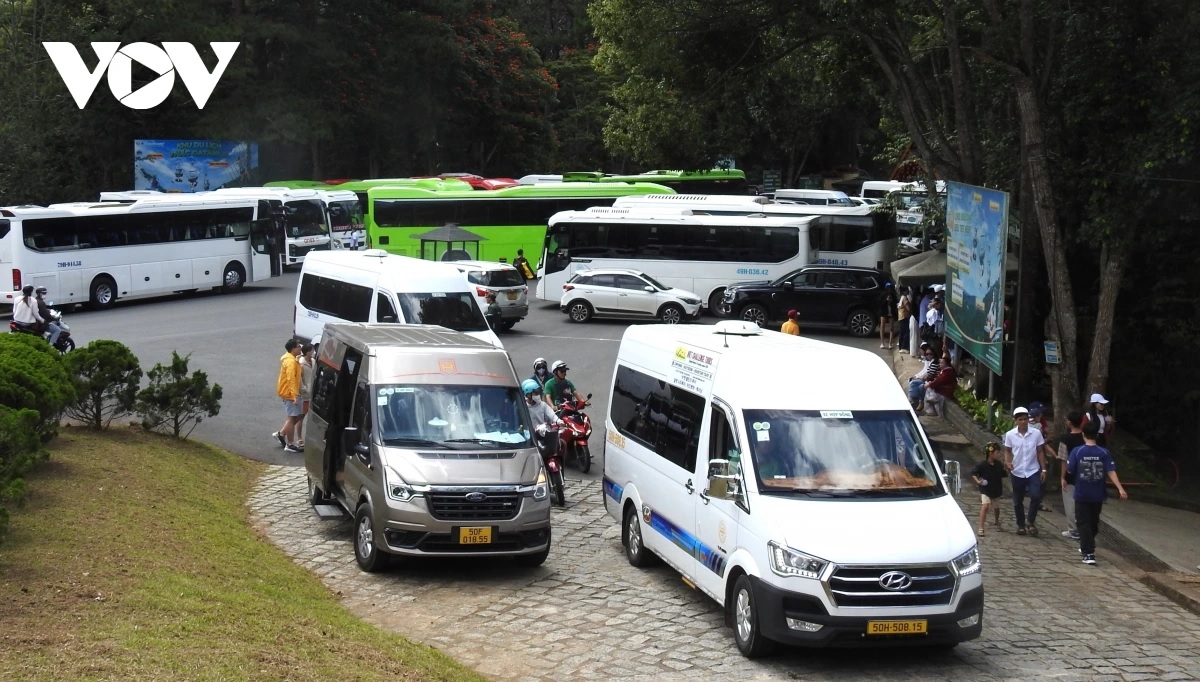 Lâm Đồng khắc phục điểm nghẽn hàng không, giữ ổn định dòng khách du lịch