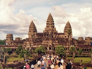 Campuchia đón hai triệu lượt khách trong 10 tháng