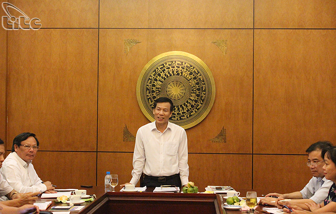 Bộ trưởng Nguyễn Ngọc Thiện làm việc với Tổng cục Du lịch