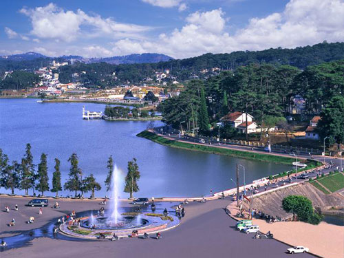 Lễ hội văn hóa miền Đông lần đầu tiên diễn ra tại Đà Lạt