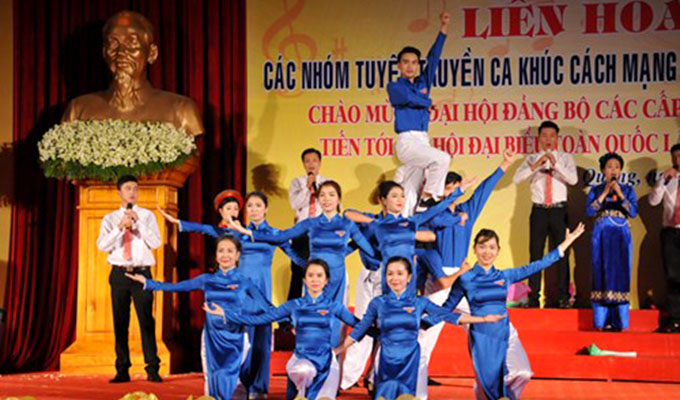 Liên hoan tuyên truyền ca khúc cách mạng 6 tỉnh Đông Bắc bộ
