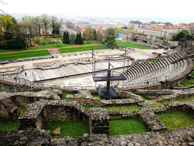 Đồi Fourviere - Ngọn đồi di sản của thành phố Lyon (Pháp)