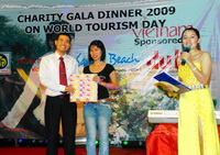 Gala Dinner từ thiện nhân ngày Du lịch thế giới 2010 tại Đà Nẵng