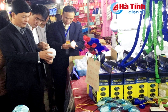 Hà Tĩnh: Khai mạc Hội chợ thương mại Hồng Lĩnh năm 2015