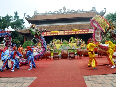 Quảng Ninh: Tưng bừng khai hội Đền Sinh