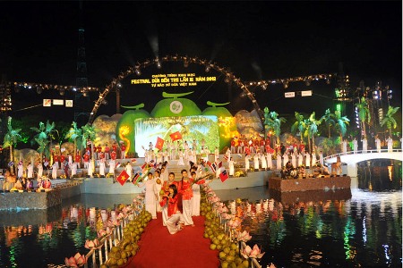 Chuẩn bị tổ chức Lễ hội Dừa Bến Tre lần thứ IV năm 2015