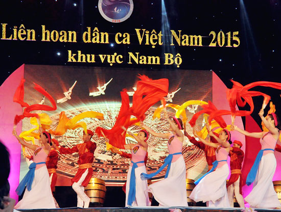 Khu vực Nam Bộ: Khai mạc Liên hoan dân ca Việt Nam 2015 