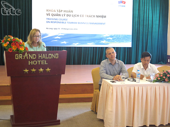 Tập huấn quản lý du lịch có trách nhiệm tại Quảng Ninh