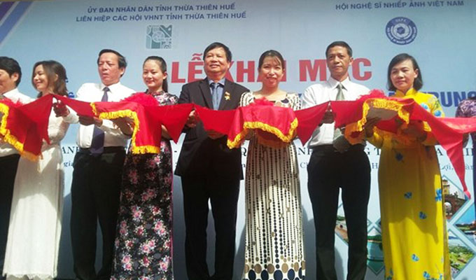 1.294 tác phẩm tham dự liên hoan ảnh khu vực Bắc Trung Bộ 2018