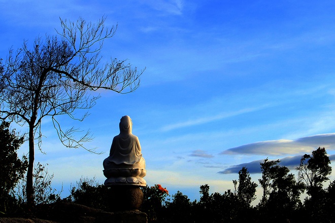 Đến Quảng Nam chiêm ngưỡng  thung lũng tuyệt đẹp trên đỉnh Am Thông 