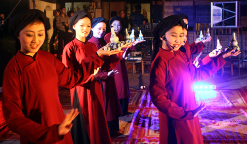 Phú Thọ: Tổ chức lớp truyền dạy và thực hành hát Xoan 2016