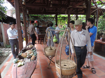 TTXTDL Bến Tre khảo sát mô hình du lịch homestay tại tỉnh Vĩnh Long