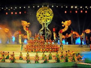 Bế mạc Festival Huế 2012: Lưu luyến giã bạn và hẹn gặp lại