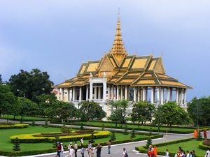 Campuchia sẽ đón được 2,4 triệu du khách năm nay