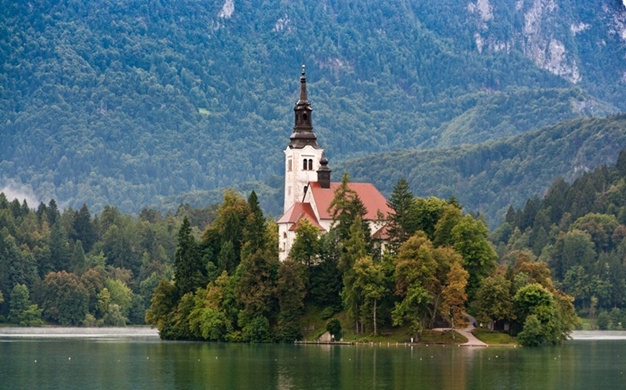 Ghé thăm đảo tự nhiên nhỏ bé ở Slovenia