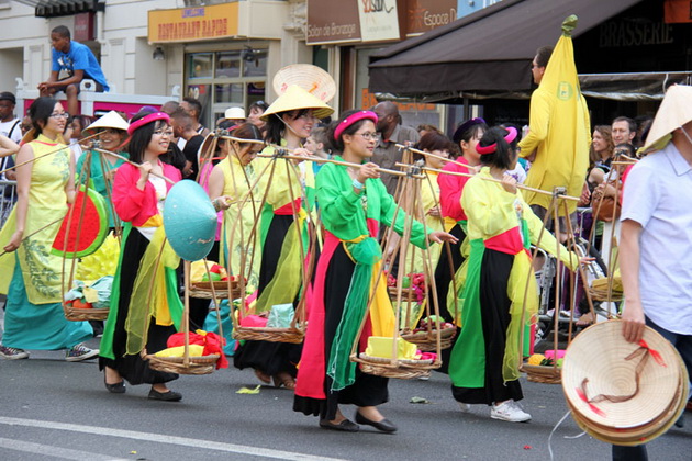 Việt Nam lần đầu tiên tham dự lễ hội Carnaval Paris