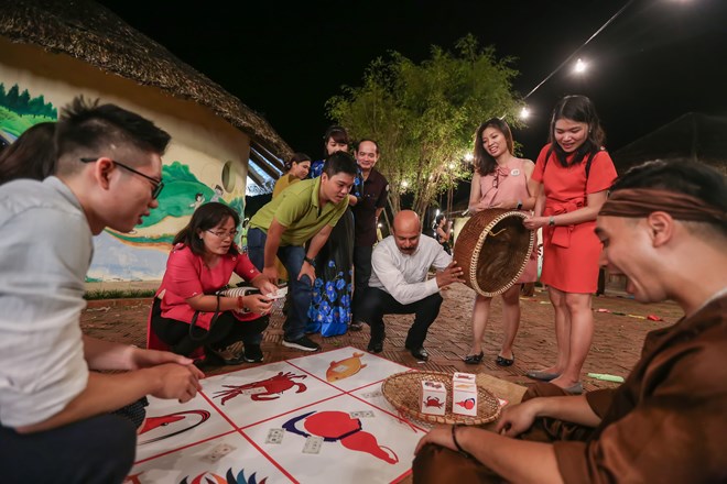 Góc “Chợ quê làng tôi” yên bình trên hành trình về với cố đô Hoa Lư