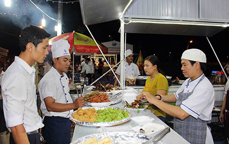 An Giang: Khai trương chợ đêm Sao Mai - Bình Khánh 5