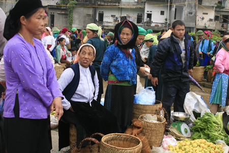 Độc đáo chợ phiên Đồng Văn (Hà Giang)