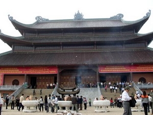 Khai hội chùa Bái Đính, Ninh Bình