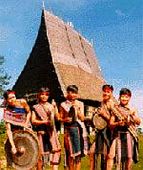 Krông Bông (Đắk Lắk): Liên hoan Văn hoá Cồng chiêng, nhạc cụ dân tộc lần thứ III năm 2008