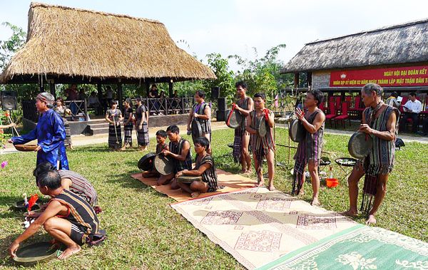 Quảng Ngãi: Bảo tồn văn hóa truyền thống của người H’rê