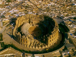 Đấu trường El Jem (Tunisia) trong top 10 di sản đẹp nhất thế giới
