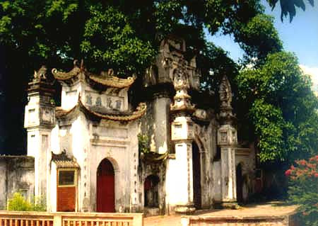 Hà Nội: Gắn biển công trình 1000 năm Thăng Long- Hà Nội tại Di tích đền Đồng Cổ