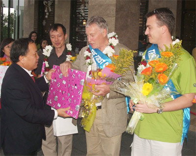 Phú Yên đón du khách nước ngoài đầu tiên trong năm 2011