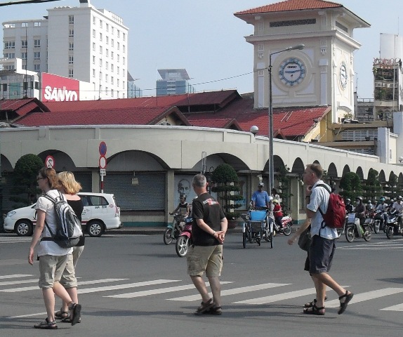 TP. Hồ Chí Minh: Mục tiêu đón khoảng 3,8 triệu lượt khách quốc tế trong năm 2012